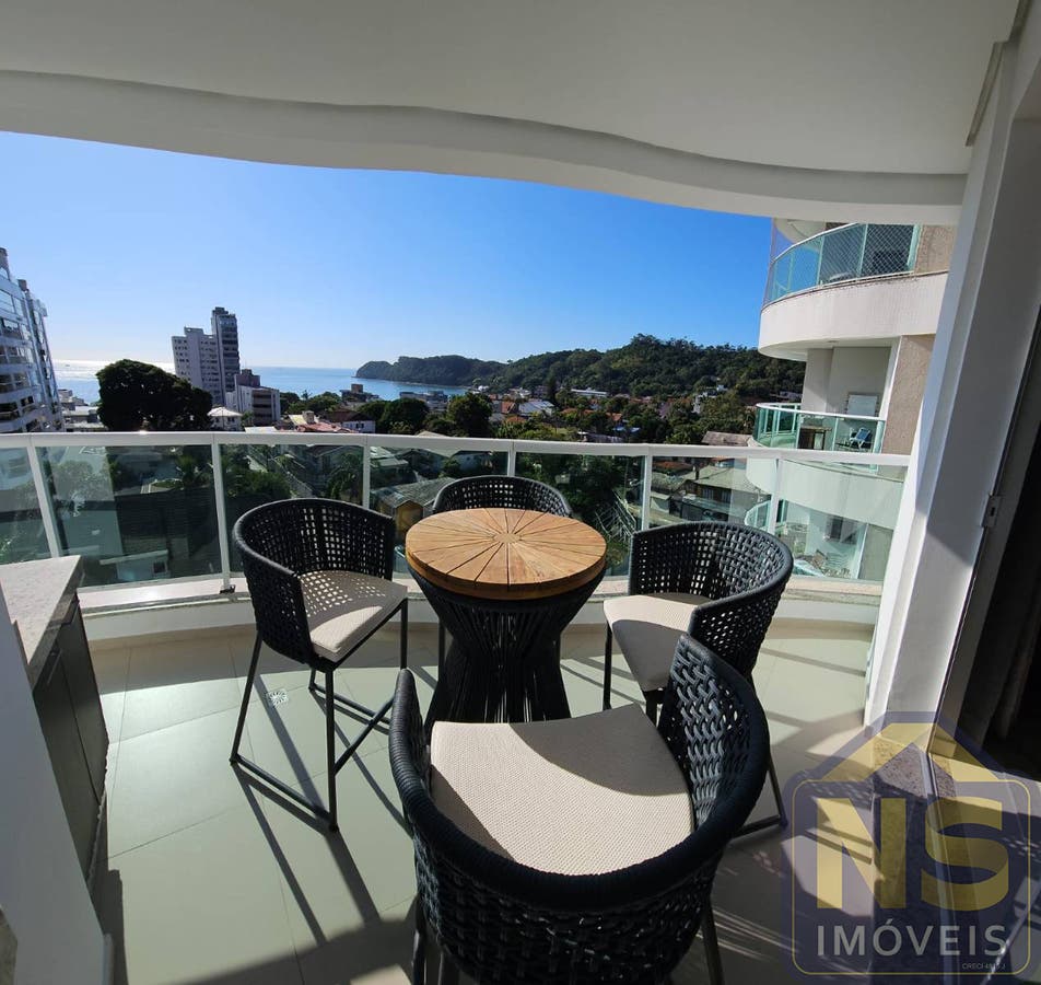 Apartamento de 3 quartos, 148m² no bairro Cabeçudas, em Itajaí | Eu Corretor