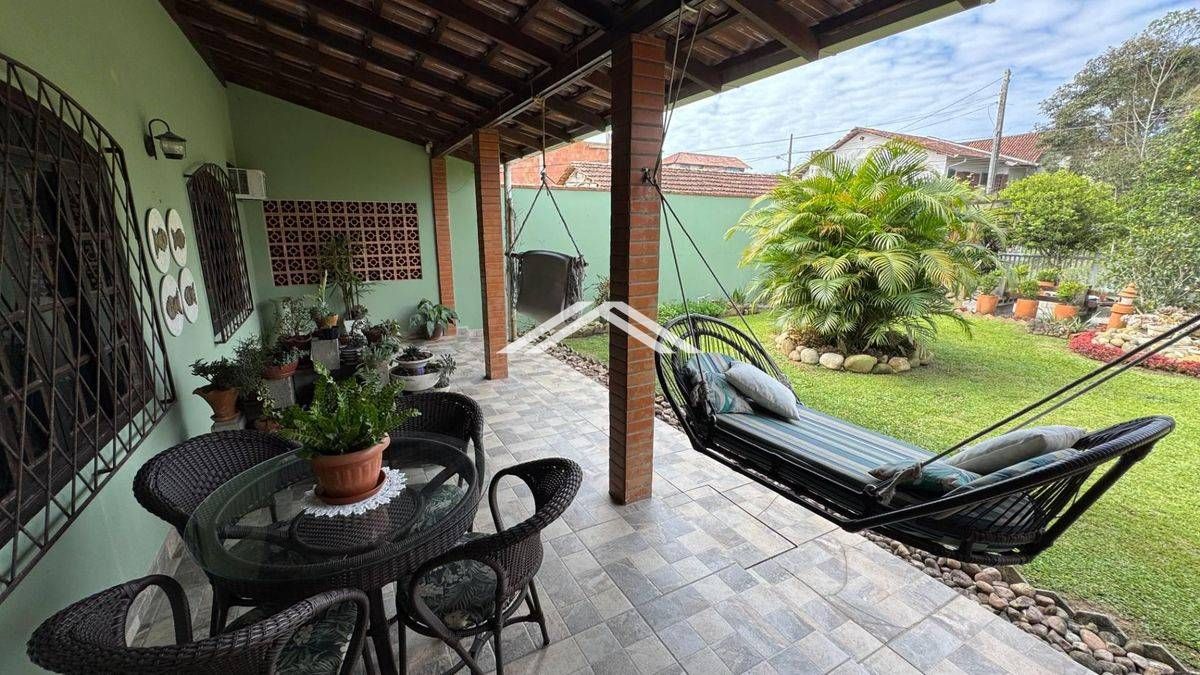 Casa com 4 quartos à Venda, Centro - Itapoá SC - Casa em Centro, Itapoá - à venda - Imobiliária Sperandio
