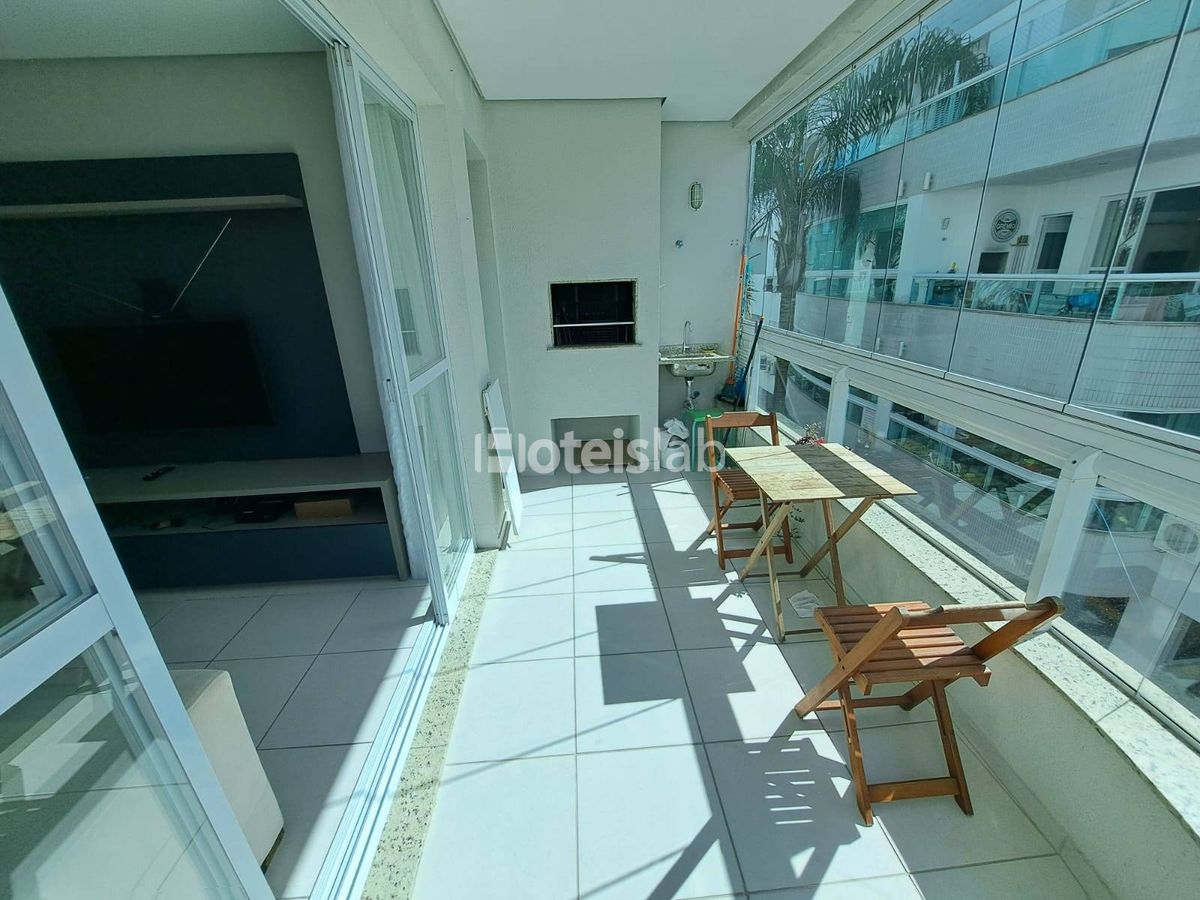 Lindo apartamento de dois quartos