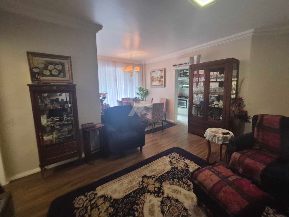 Apartamento de 3 dormitorios para venda no itacorubi