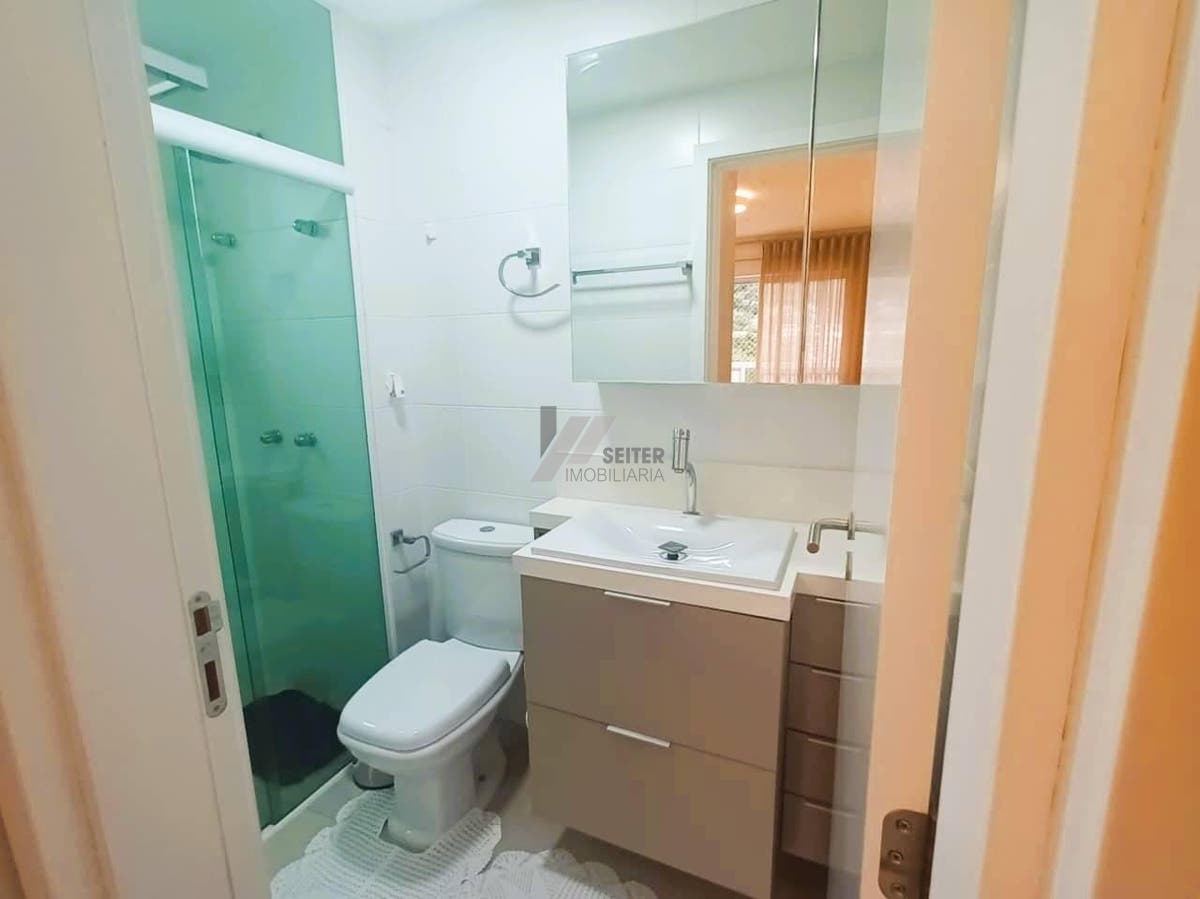 Apartamento com 2 quartos, Itacorubi - Florianópolis