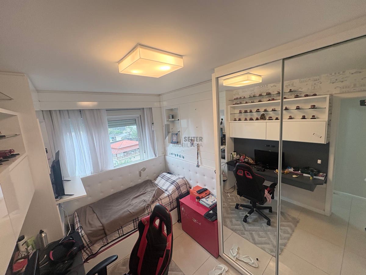 Apartamento de 3 dormitorios com suite a venda no bairro Itacurubi