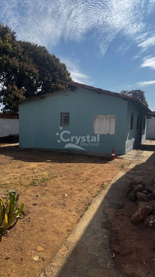 Chácara à Venda com 2 Casas Conjugadas, Terreno de 750m² e Entrada para Carros no Bairro Paineiras - Avaré. Foto 5