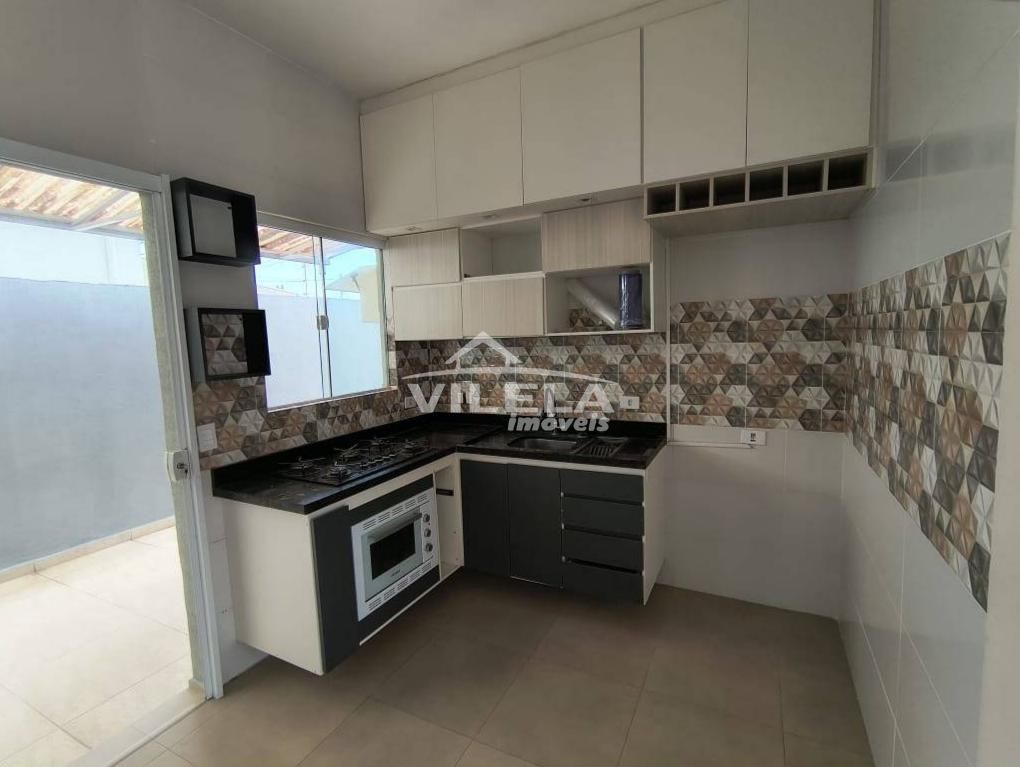 Casa moderna de esquina bairro morro do algodão-caraguatatuba-sp