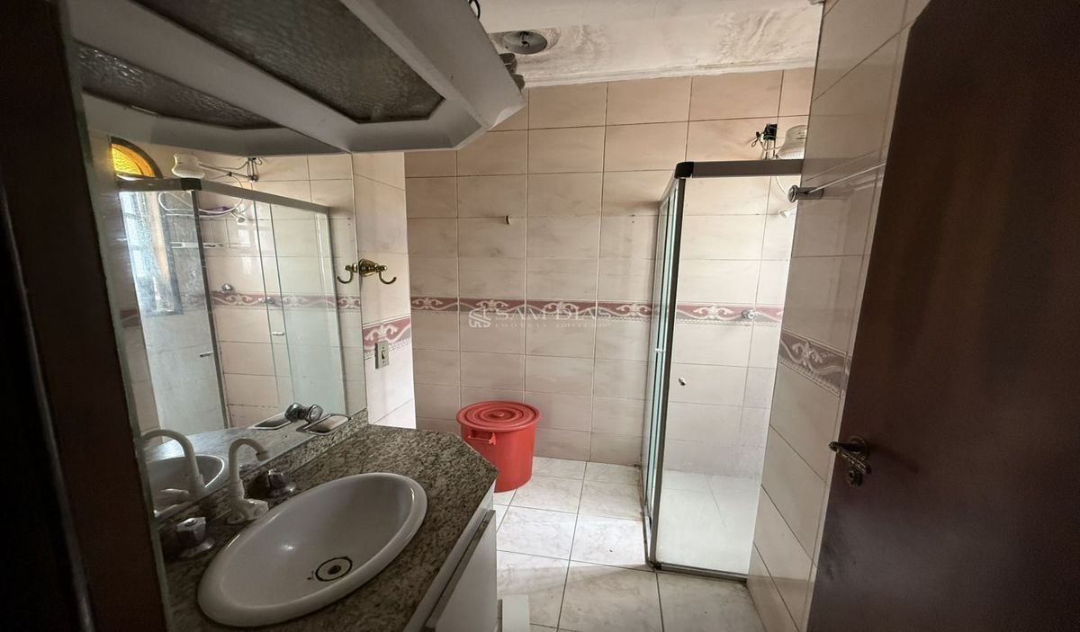 Casa, 3 quartos, 262 m² - Foto 14
