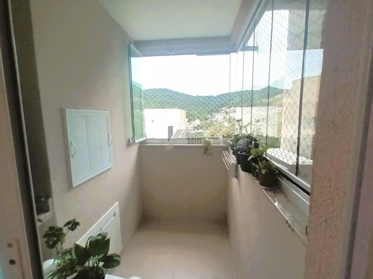 Apartamento com 2 quartos, Itacorubi - Florianópolis