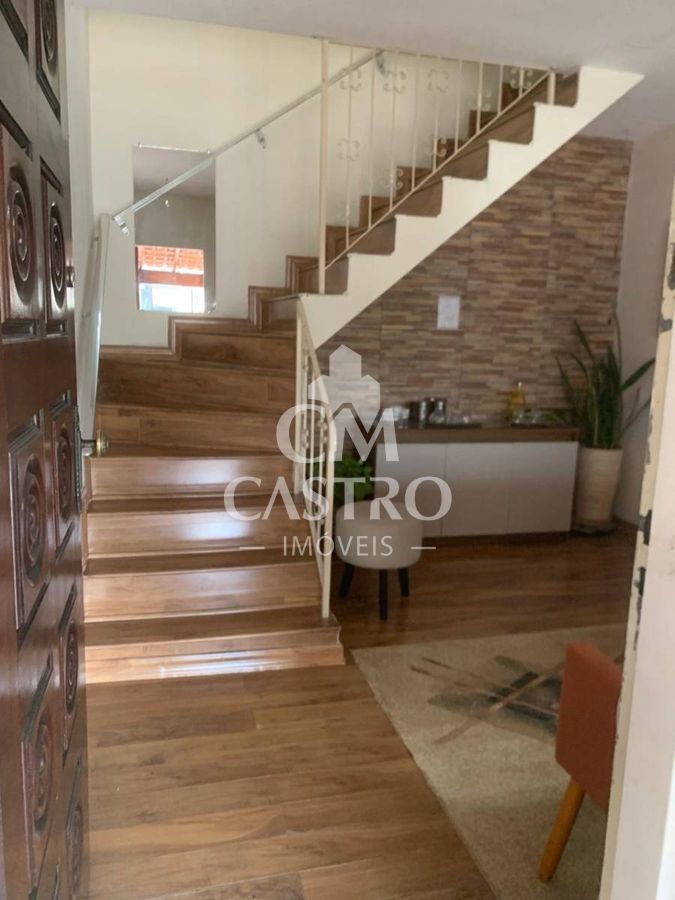 Sobrado 3 quartos Vila Jacuí - São Paulo com 4 vagas de garagem