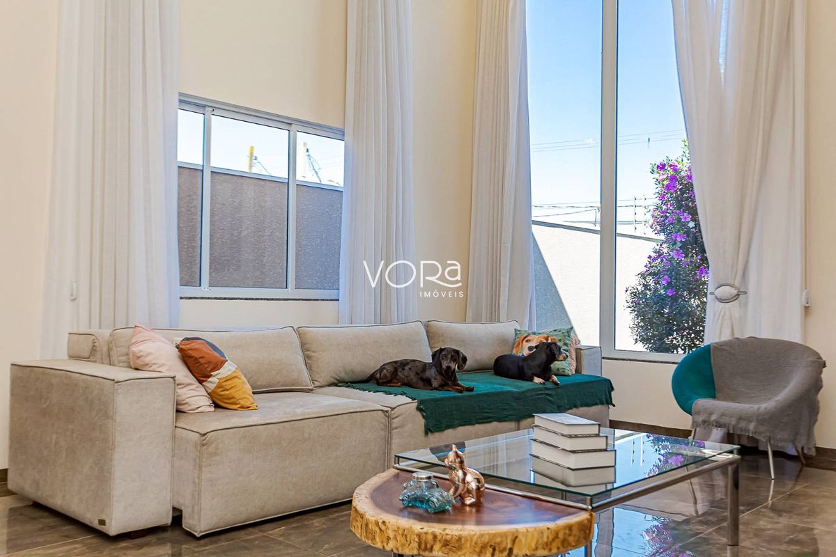 Casa, 3 quartos, 220 m² - Foto 53