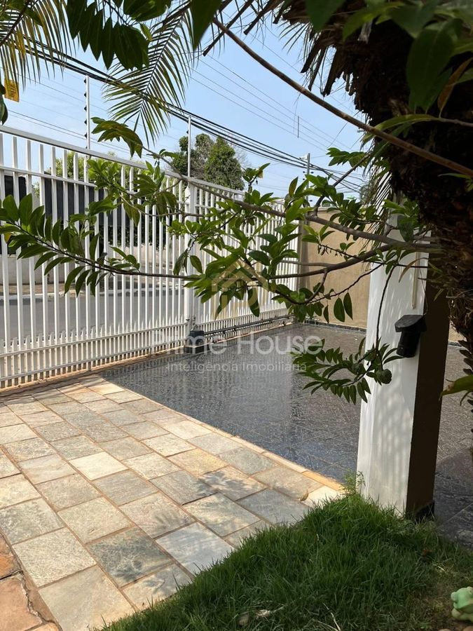 Aluga-se/ Vende-se Casa no Bairro Jardim das Américas