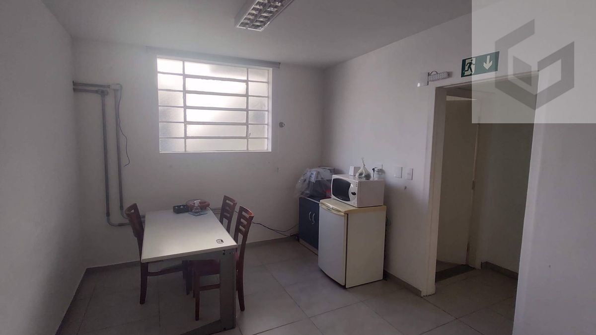 Comercial com 2 Quartos, Pacaembu - São Paulo