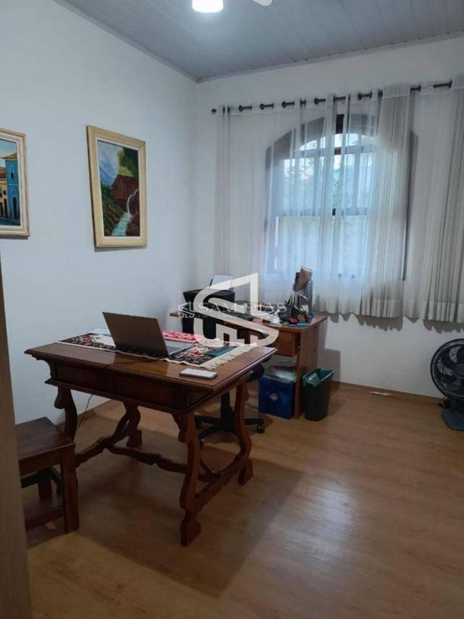 Casa, 4 quartos, 250 m² - Foto 9