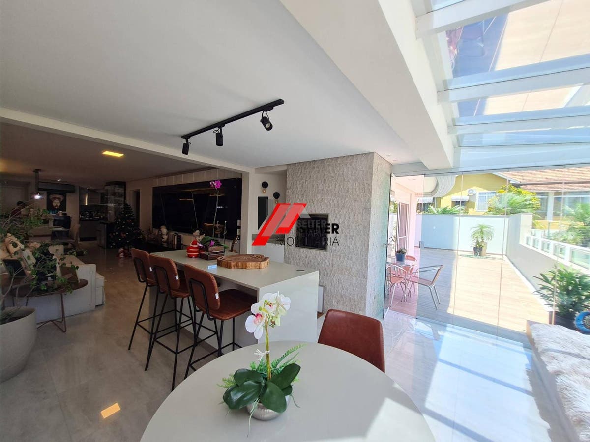 Apartamento de 3 dormitórios a venda Agronômica Florianópolis