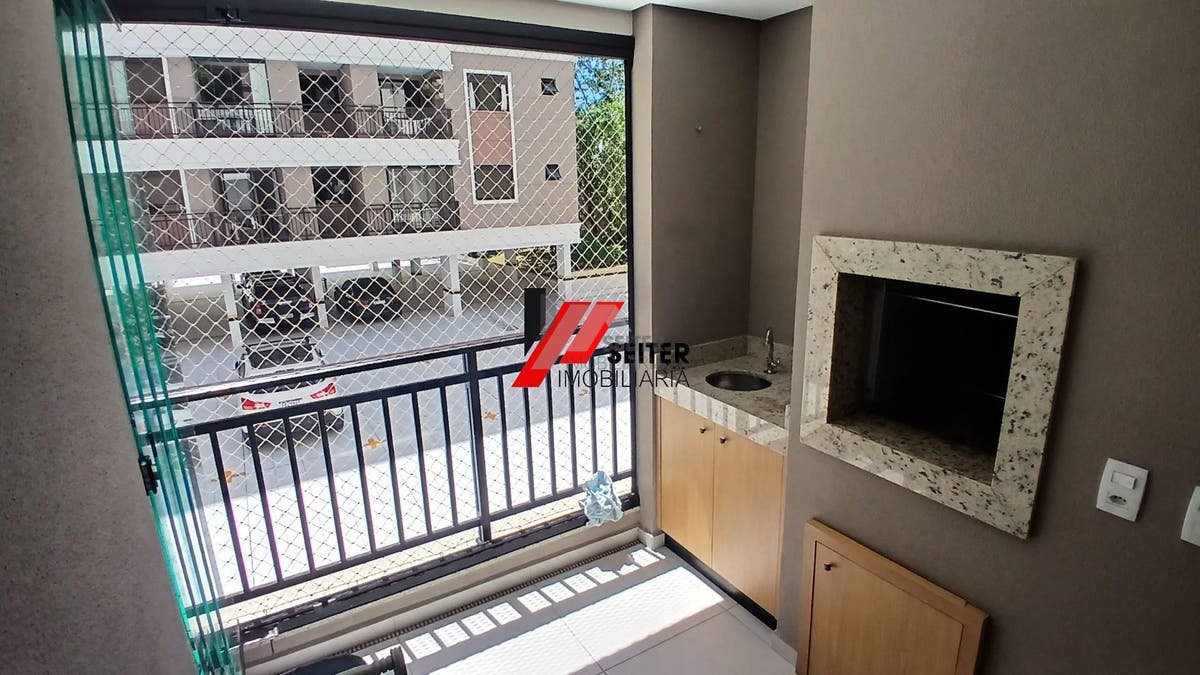 Apartamento de 2 dormitórios à venda no Itacorubi