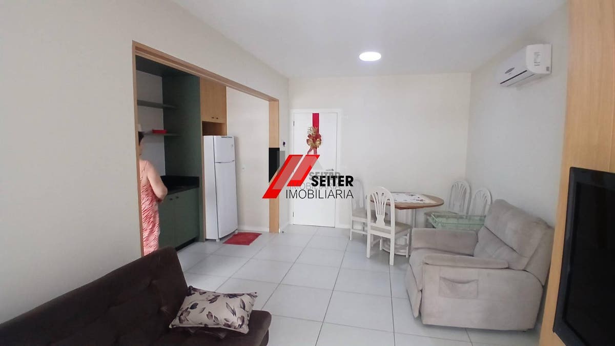 Apartamento de 2 dormitórios à venda no Itacorubi
