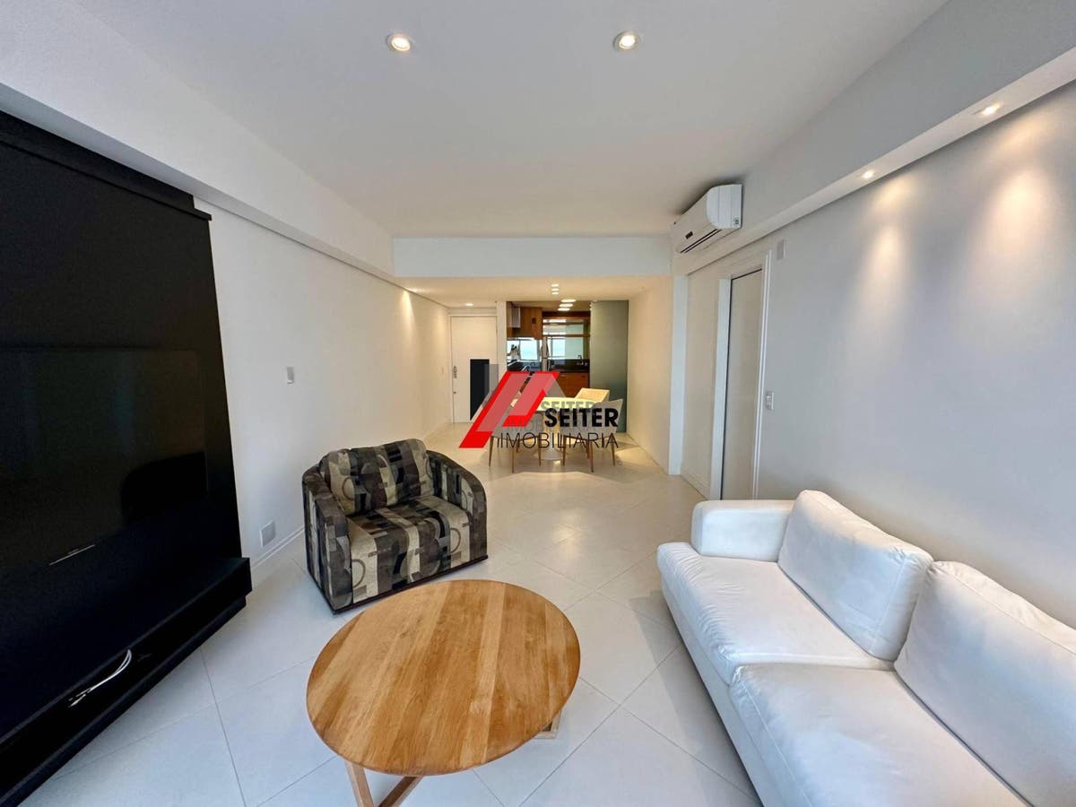Apartamento 3 dormitórios e suite venda Centro Florianópolis