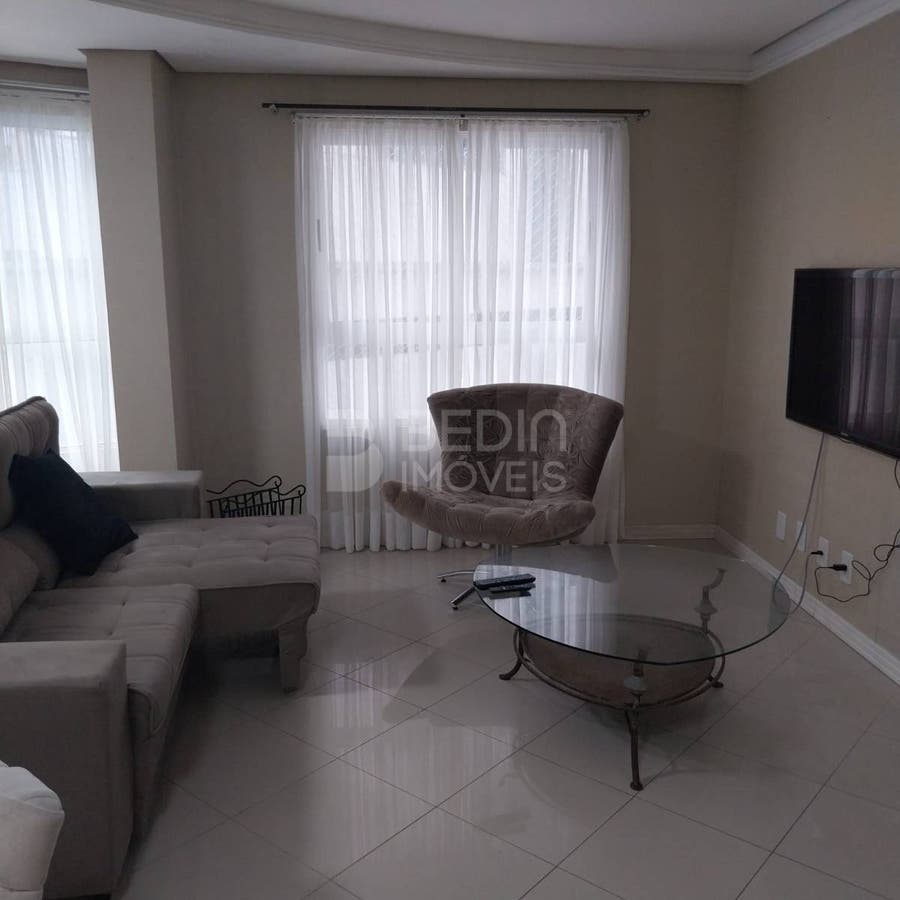 Apartamento de 3 quartos, 136m² no bairro Centro, em Balneário Camboriú | Eu Corretor