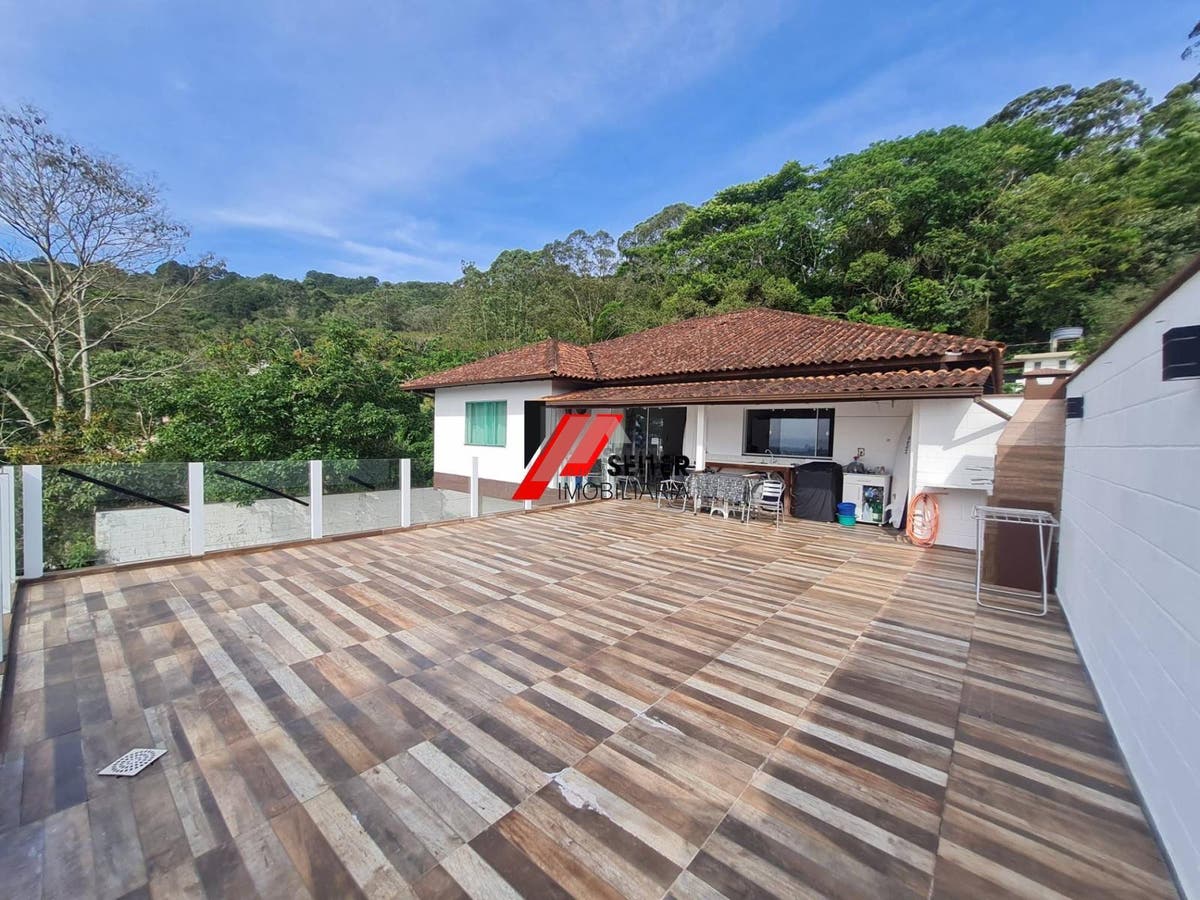 Casa a venda no Córrego Grande Florianópolis