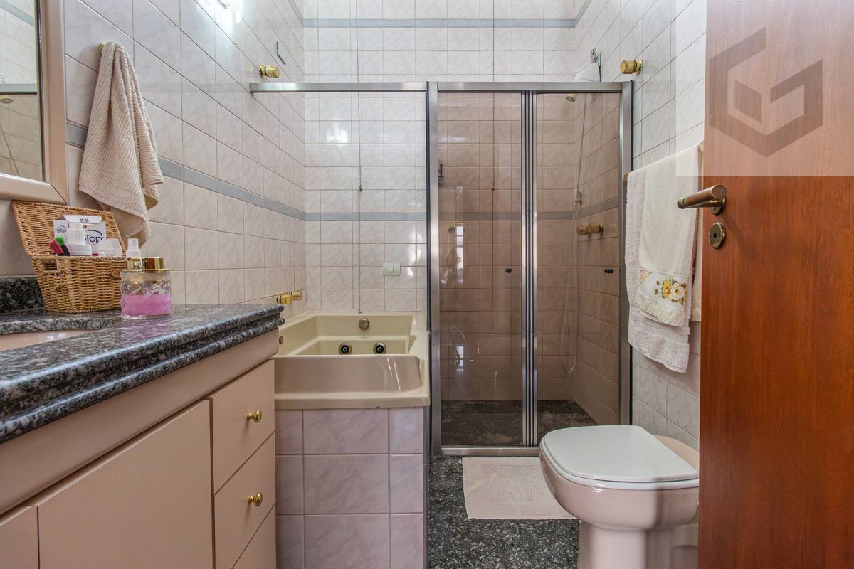 Casa com 3 Quartos, Mooca - São Paulo
