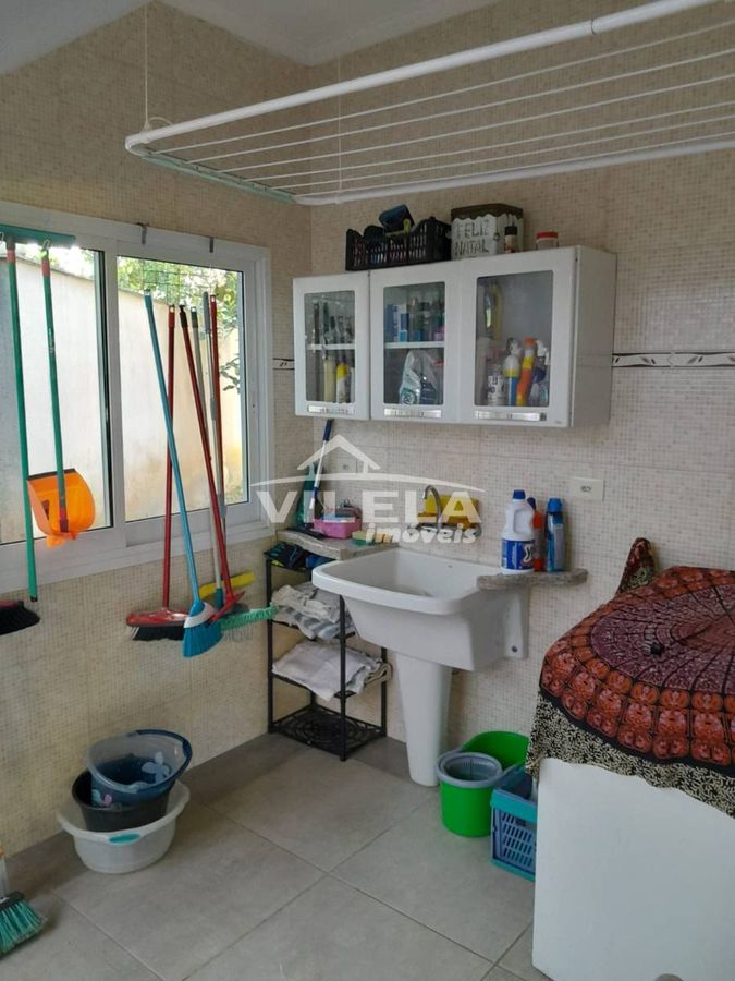 Casa á venda bairro porto novo-caraguatatuba-sp!!