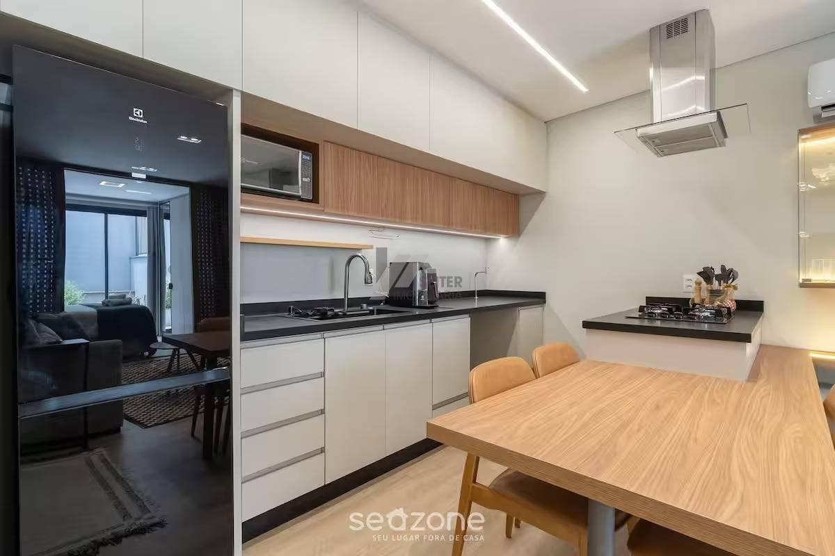 Apartamento com 1 quarto, Centro - Florianópolis