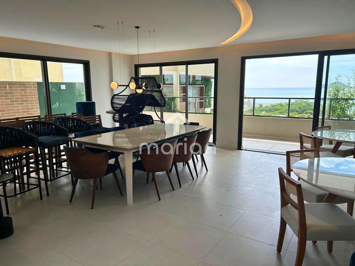Apartamento Vista Mar a 100M da Praia com 3 Quartos, Centro - Balneário Piçarras