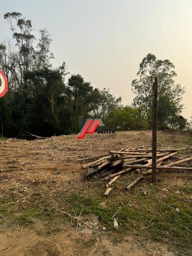 Excelente Terreno à venda no Bairro Agronômica em Florianópolis
