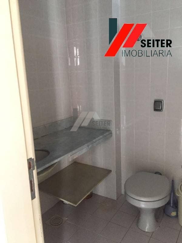 Sala comercial a venda no Centro de florianopolis