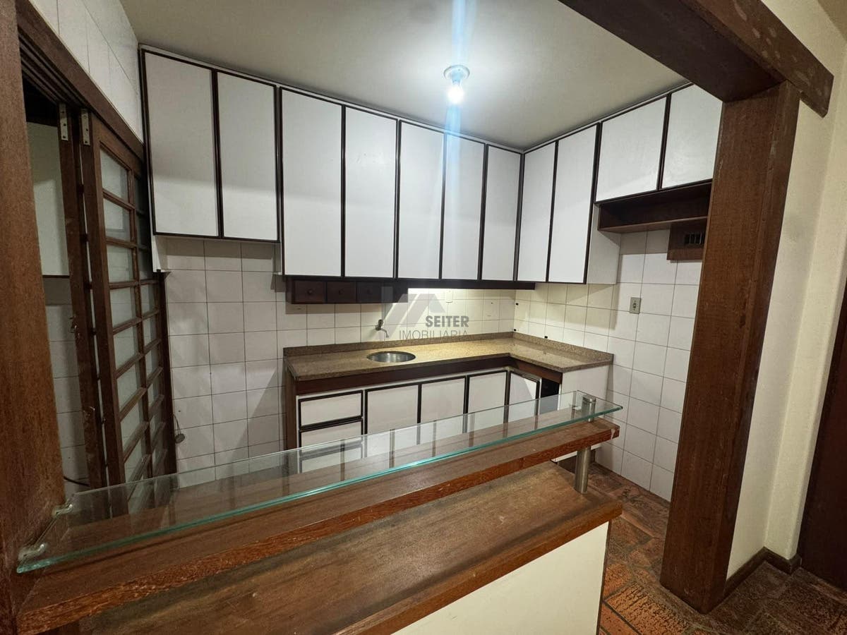 Apartamento 2 dormitórios na Trindade