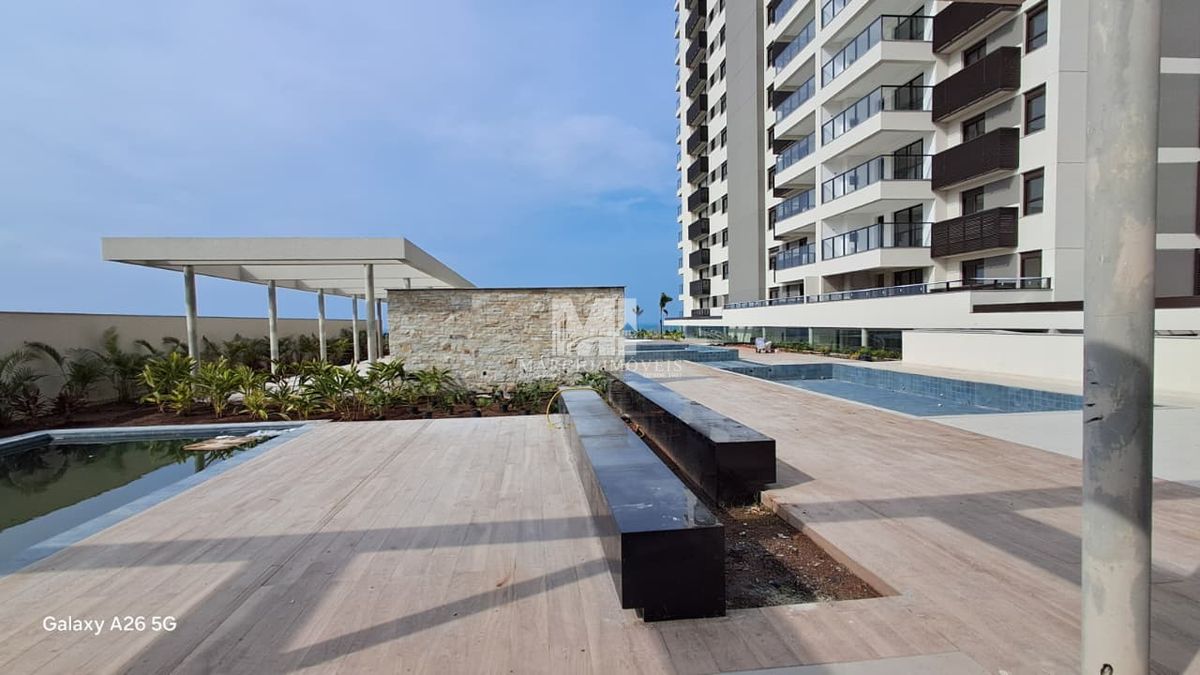 Apartamento 3 Quartos 106m² Tabuleiro Barra Velha com Frente Mar