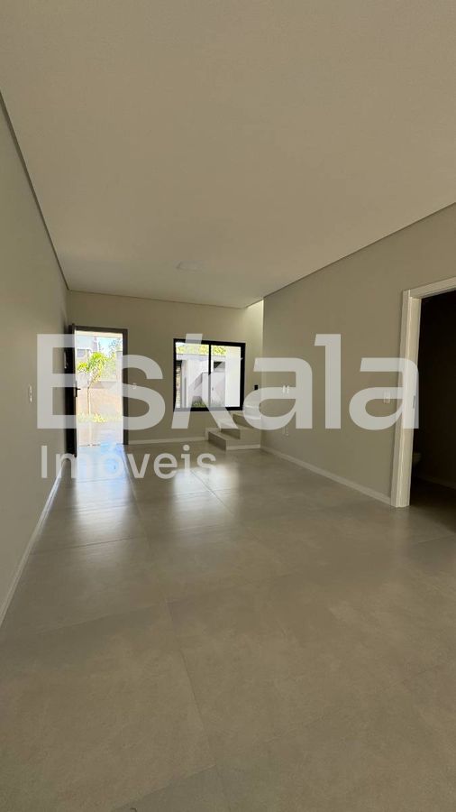 Sobrado Com 01 Suíte + 02 Quartos Amizade - Jaraguá do Sul