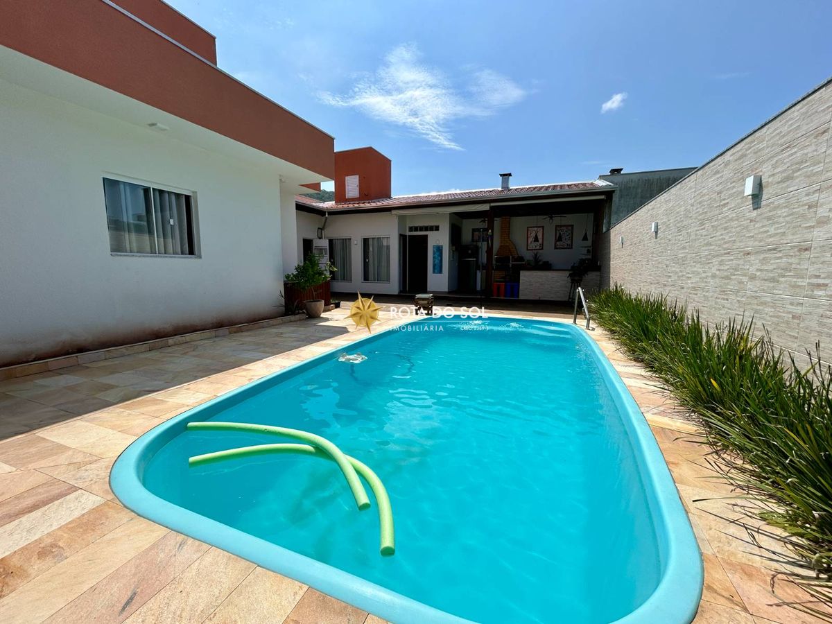 Acqua di Zimbros Casa 2 suítes à venda com piscina à venda Bombinhas SC — foto 4