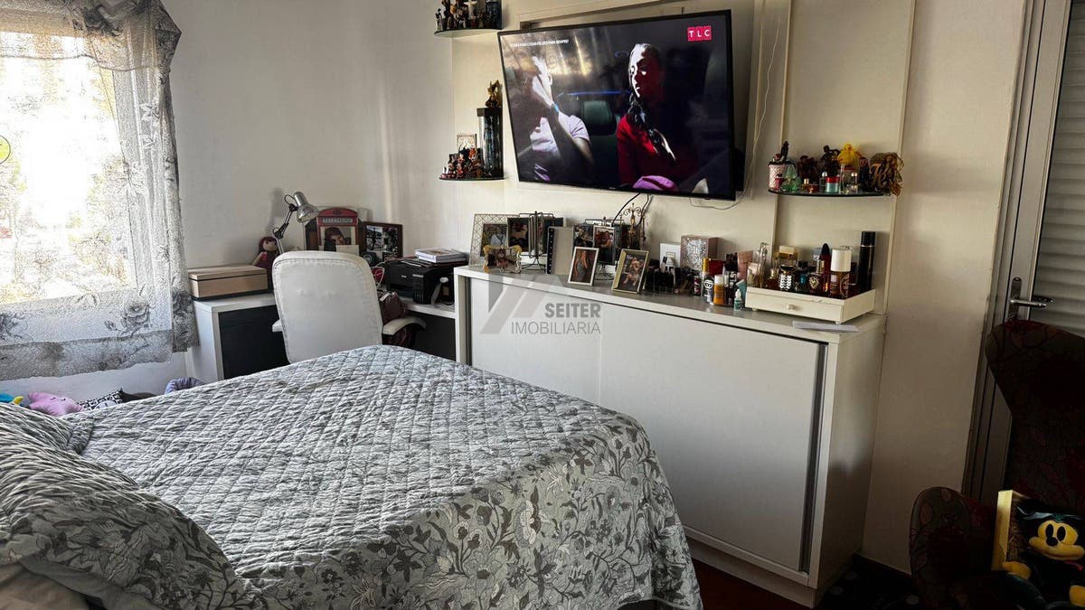 Apartamento 3 dormitórios com 1 suite a Venda em Florianópolis Centro