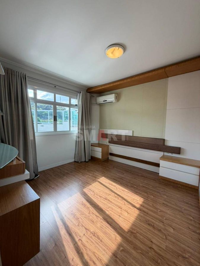 Cobertura a Venda no Residencial Royal Barg
