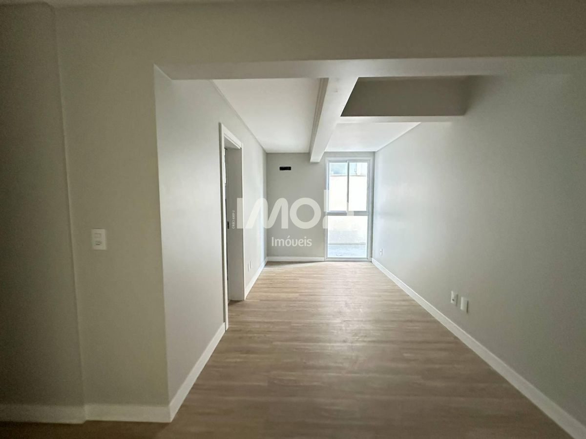 Apartamento com terraço 3 suítes - centro
