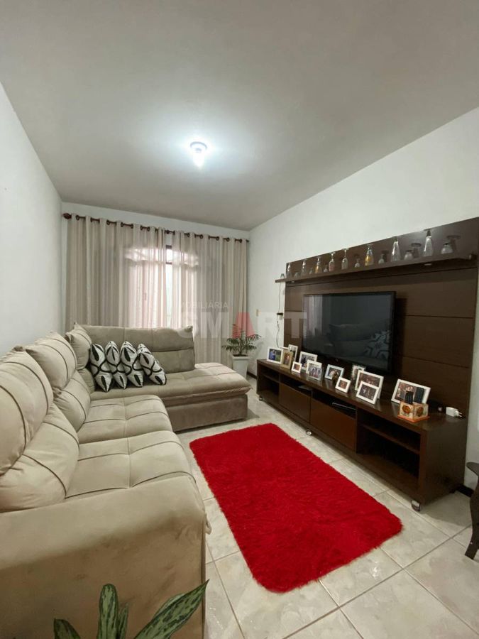 Casa com 4 Quartos à Venda em Três Rios do Sul