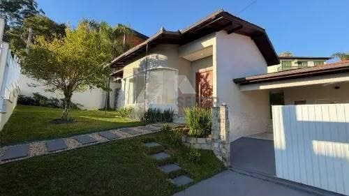 Casa com 3 quartos, Centro - Florianópolis