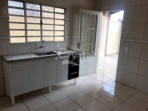 Casa com 2 quartos, Vila Santa Izabel - Avaré. Foto 2