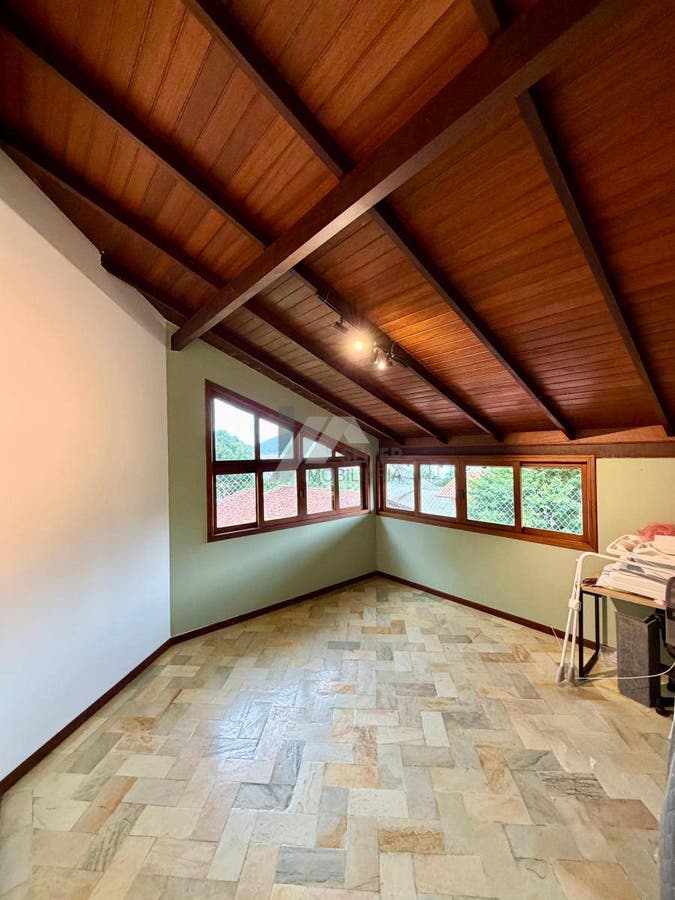 Casa para alugar 4 quartos Santo Antonio de Lisboa