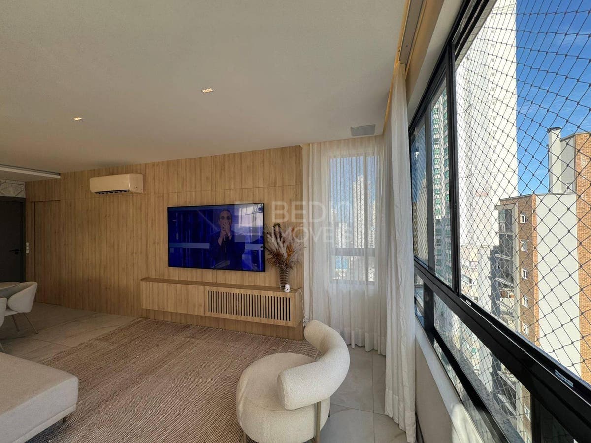 Apartamento de 3 quartos, 130m² no bairro Centro, em Balneário Camboriú | Eu Corretor