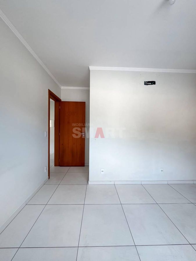 Apartamento à Venda com 2 Quartos no Chico de Paulo