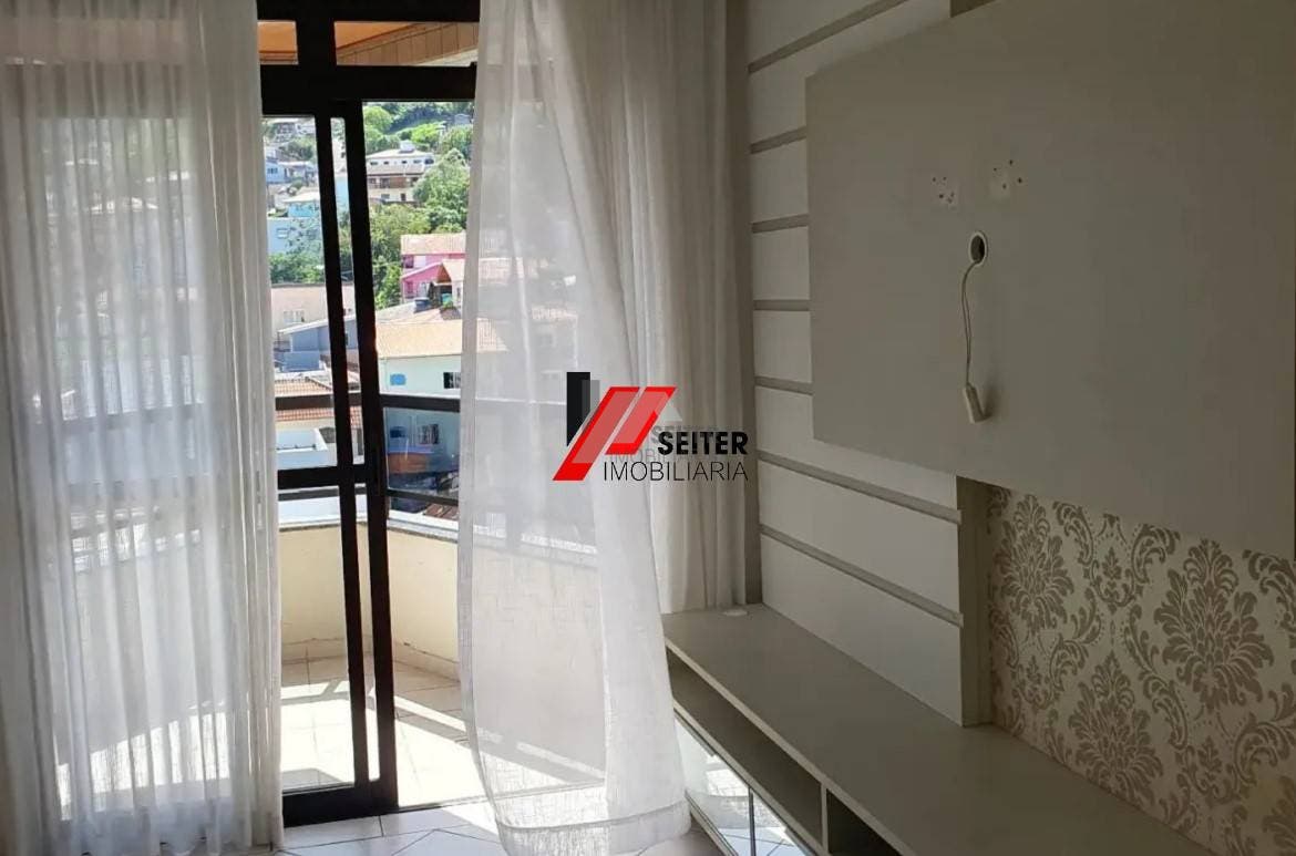 Residencial › Apartamento com 2 dormitórios a Venda no Centro de Florianópolis