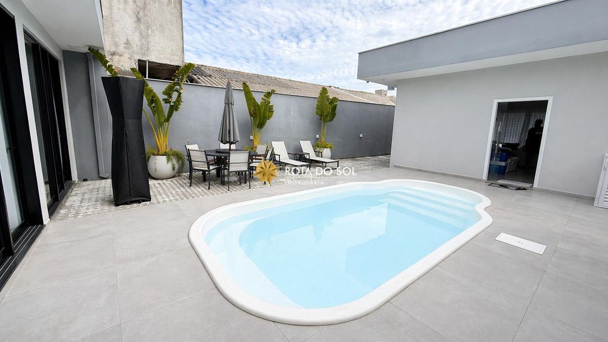 Casa com piscina á venda Praia Zimbros Bombinhas - 7