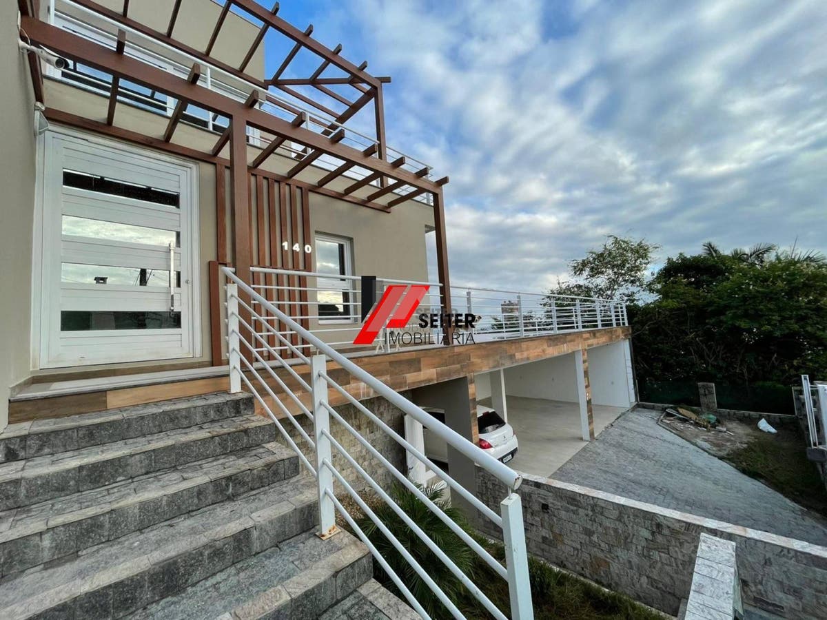 Casa a venda agronômica Florianópolis