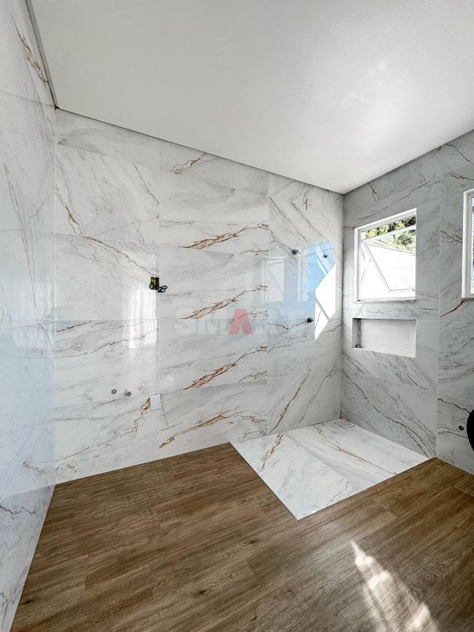 Ampla casa Mobiliada com 1 Suíte com Closet + 2 Quartos no São Luís
