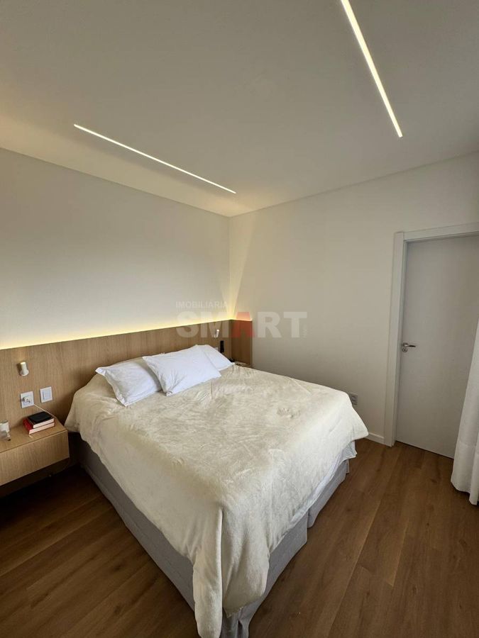 Apartamento com 1 Suíte c/ Closet + 1 Quarto no Jaraguá Esquerdo