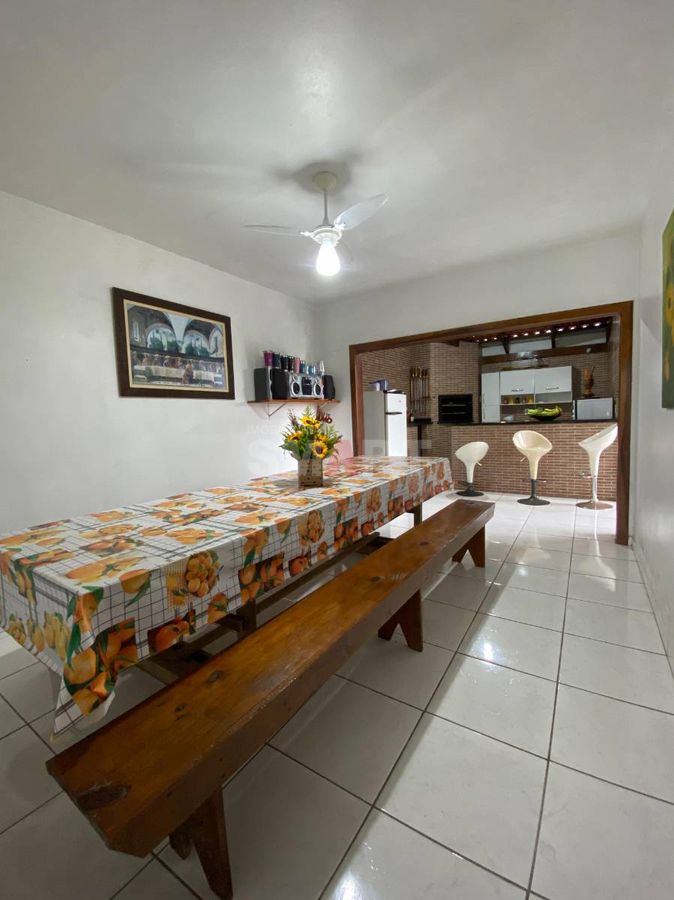 Casa com 4 Quartos à Venda em Três Rios do Sul