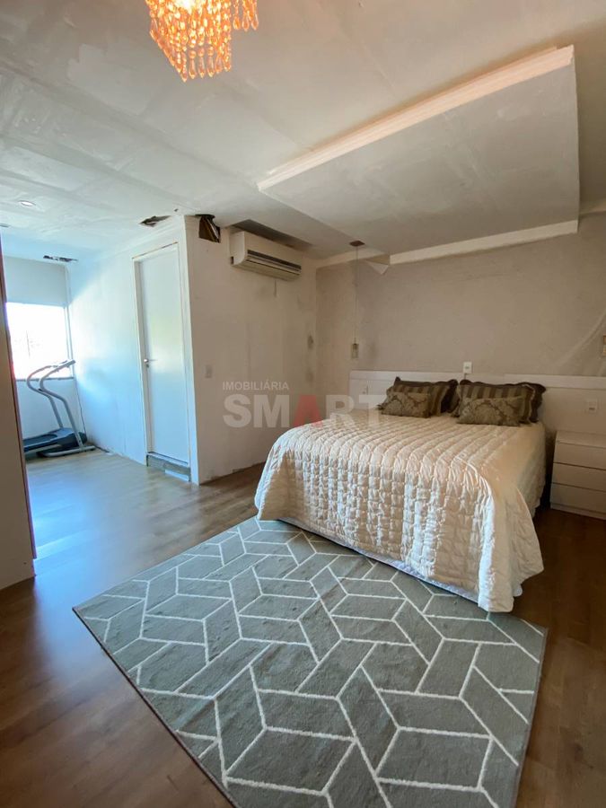 Sobrado com 238,00m² com 1 Suíte + 2 Quartos em Guaramirim