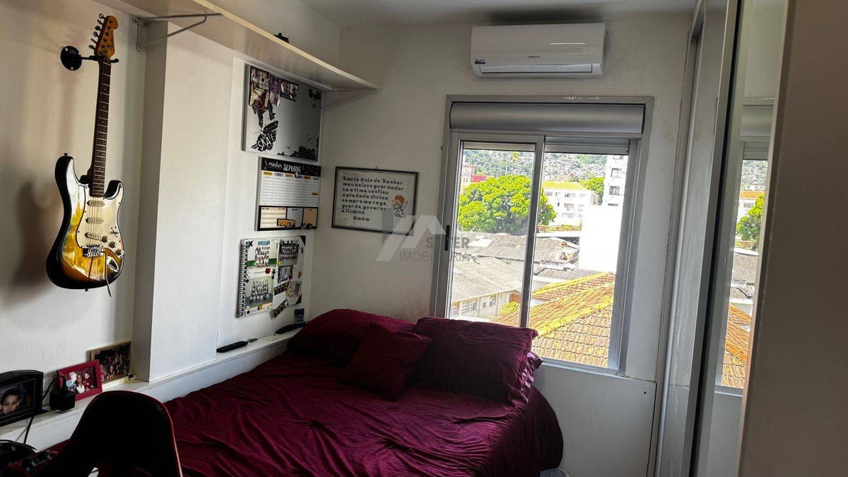 Apartamento 3 dormitórios com 1 suite a Venda em Florianópolis Centro