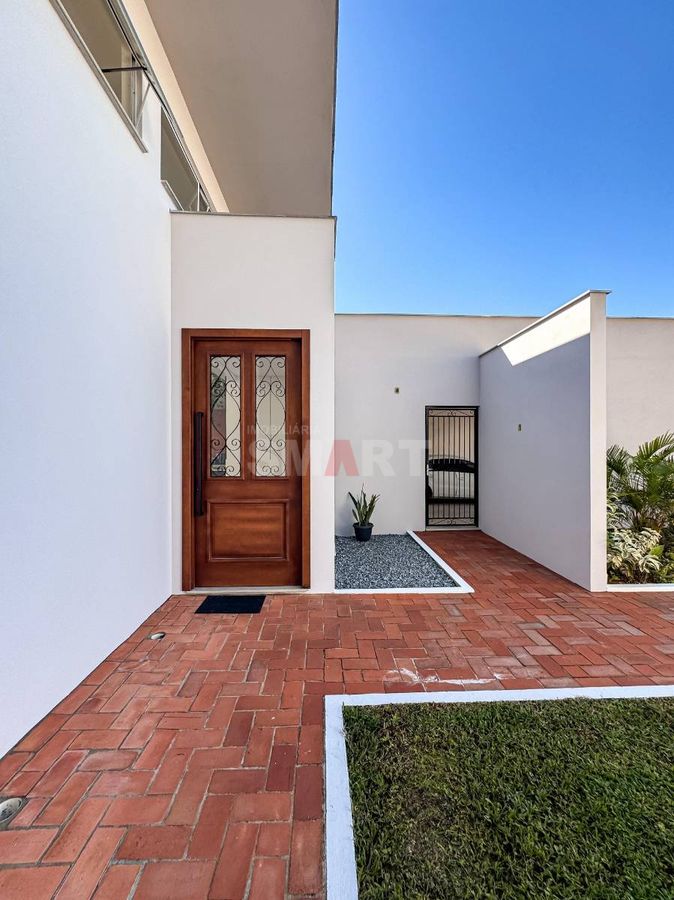 Ampla casa Mobiliada com 1 Suíte com Closet + 2 Quartos no São Luís