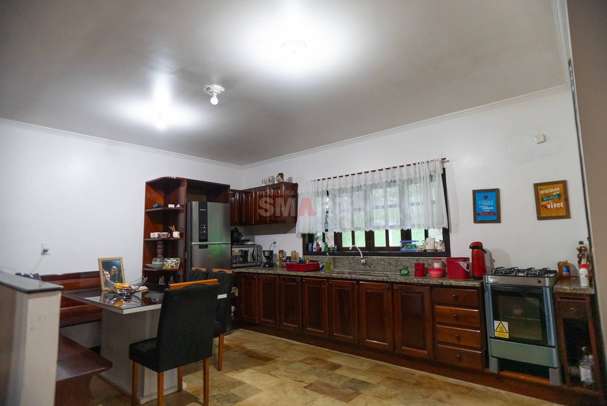 Chácara com 8 Lagoas, 2 Casas e Choupana de Festas em Guaramirim